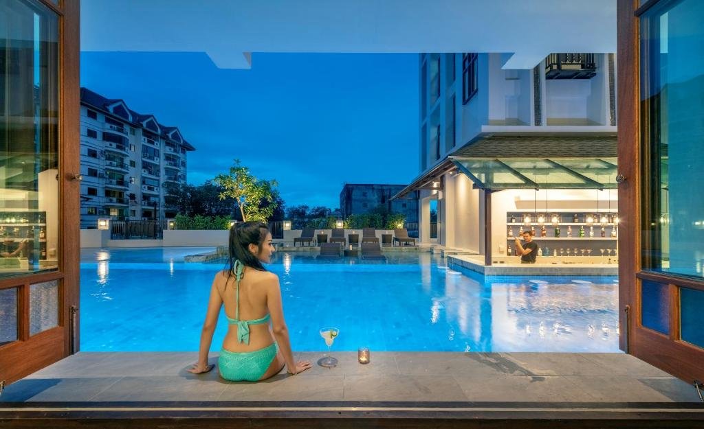 Monkham Village Hatyai family hotel