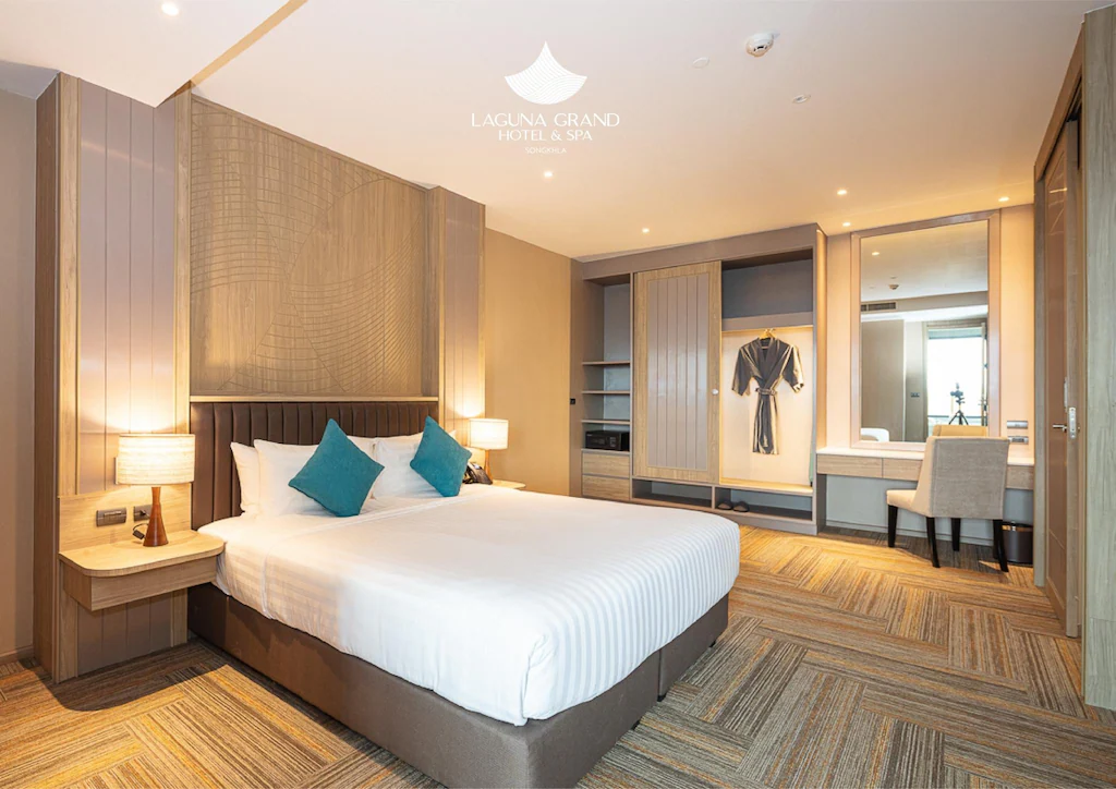 Laguna Grand Hotel Suite